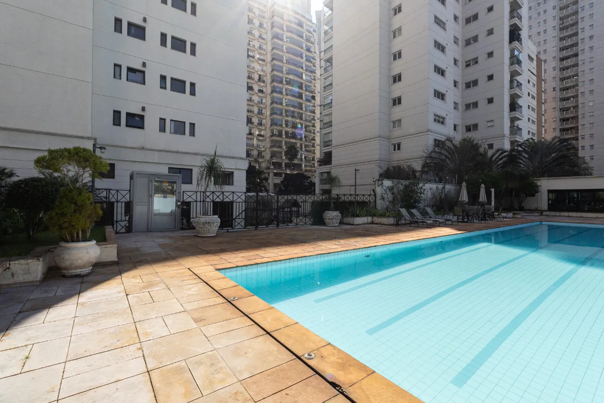 Apartamento à venda com 214m², 3 quartos com vaga - 55