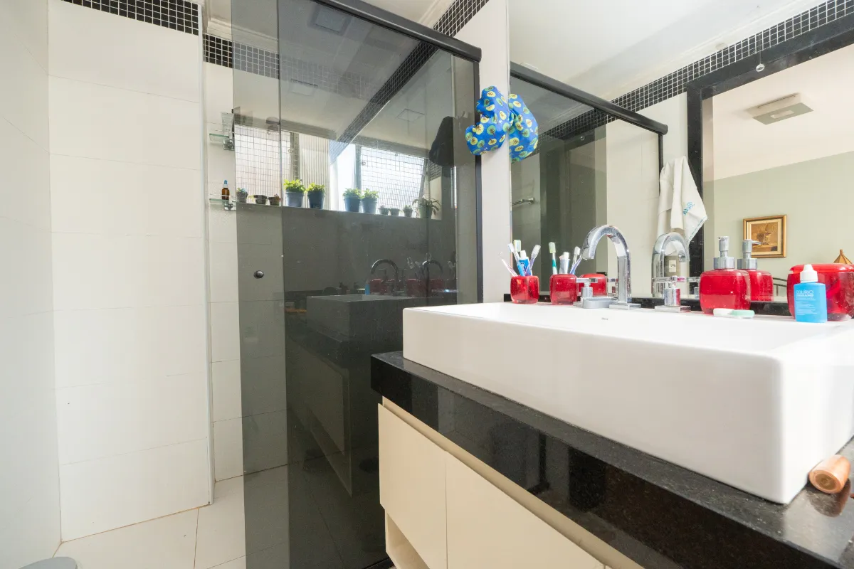 Apartamento à venda com 171m², 3 quartos com vaga - 16