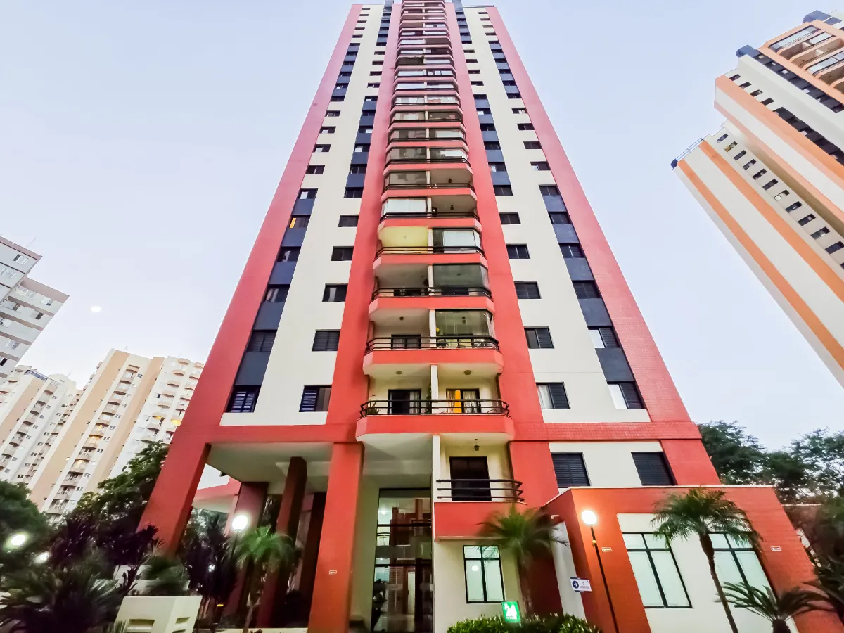 Apartamento à venda com 76m², 3 quartos com vaga - 31