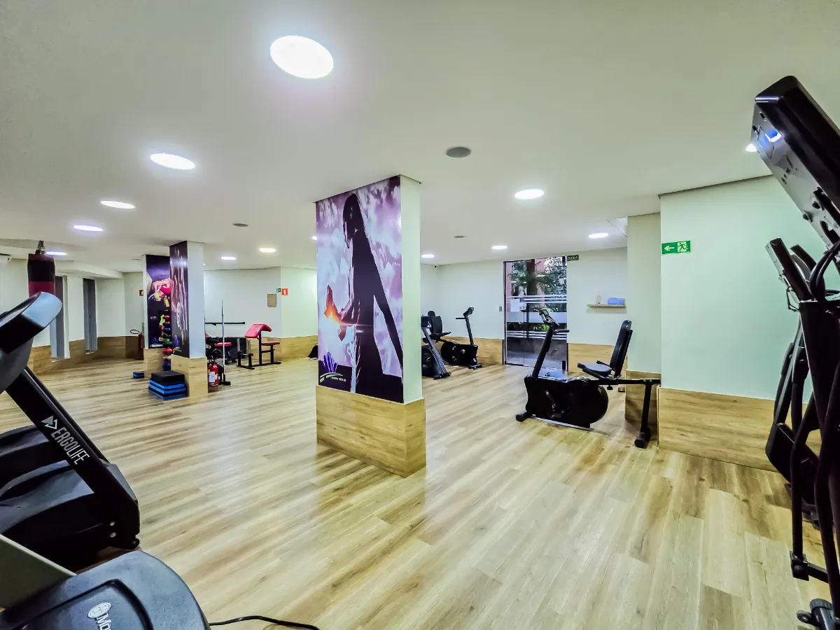 Apartamento à venda com 76m², 3 quartos com vaga - 40
