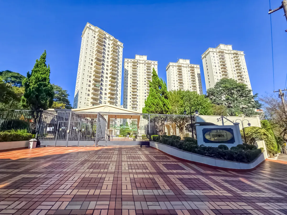 CONDOMINIO EUROPA - 38