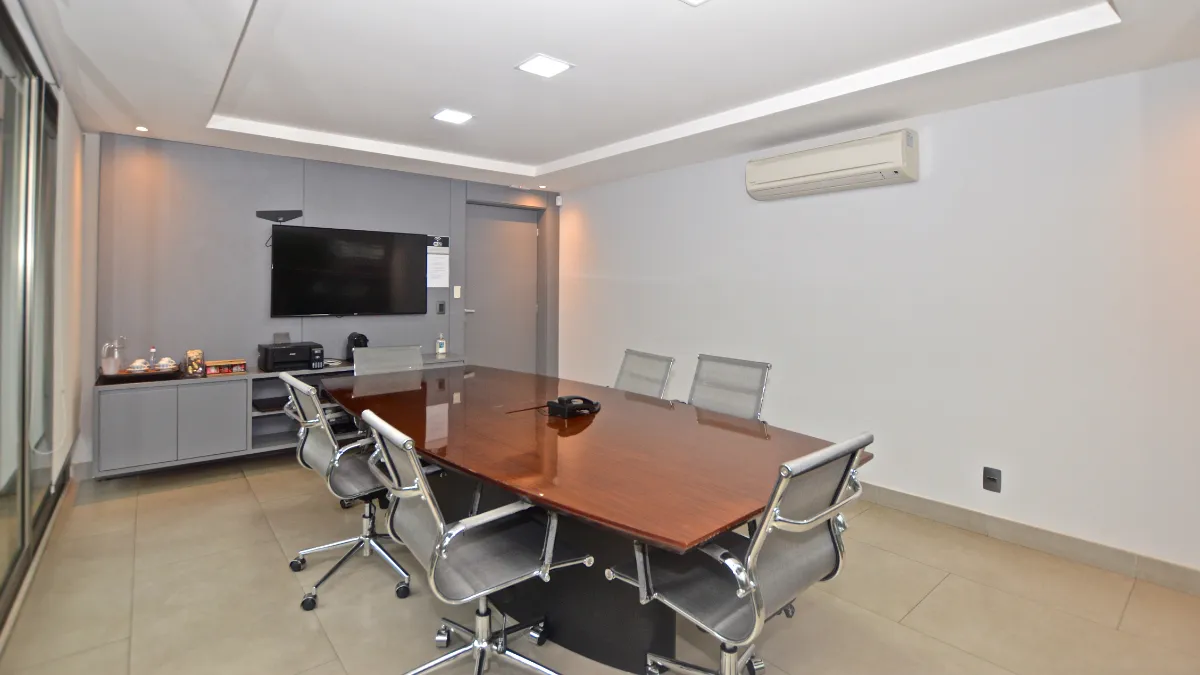 Delfina Residence - 45