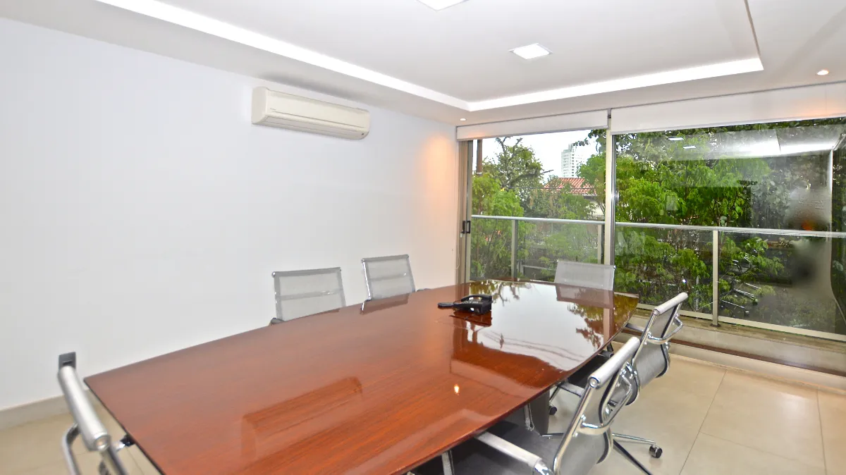 Delfina Residence - 49