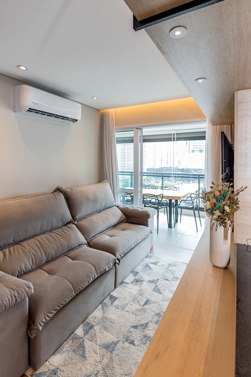 Condominio Street - 18