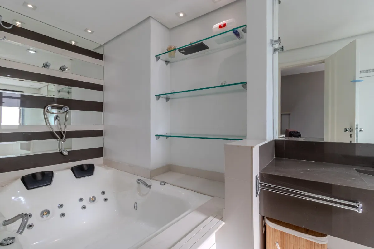 Apartamento à venda com 134m², 3 quartos com vaga - 19