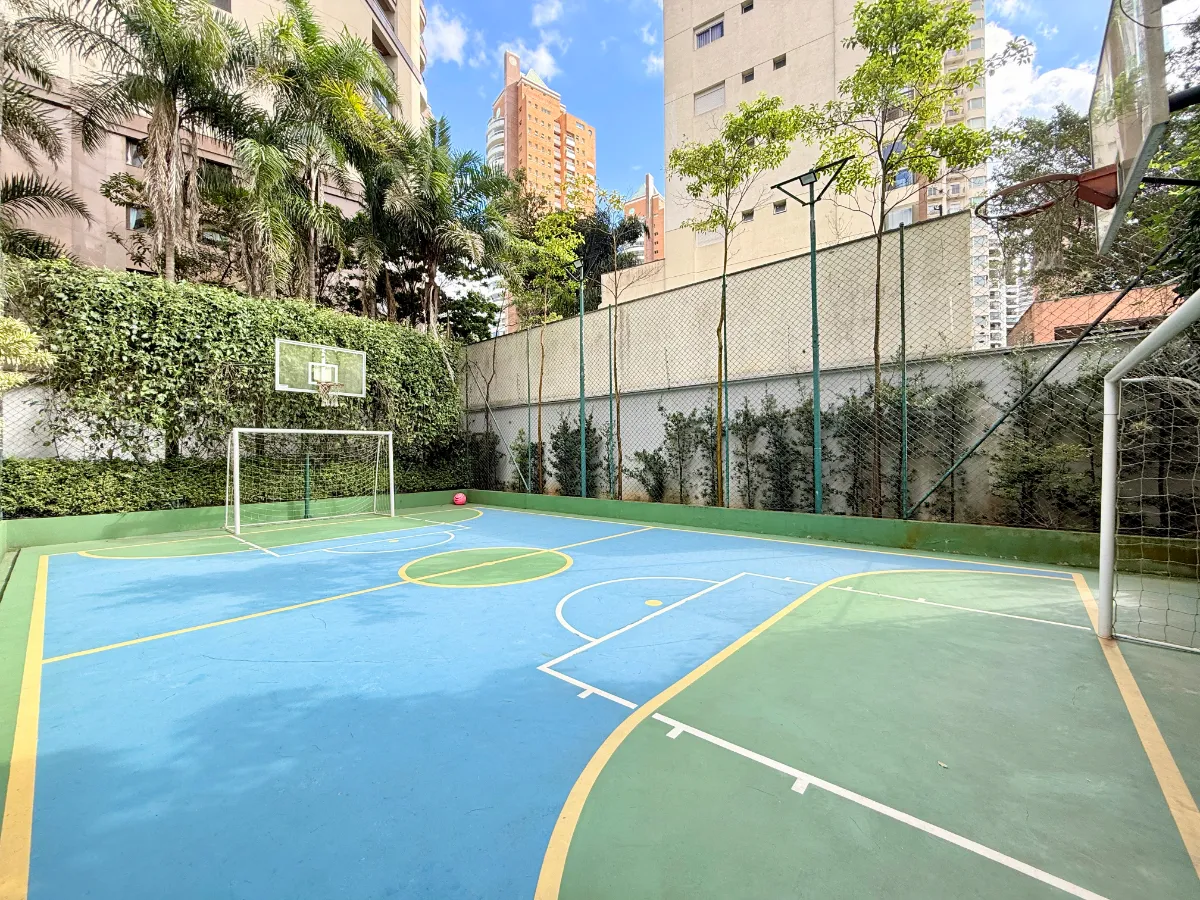 Apartamento à venda com 301m², 4 quartos com vaga - 114