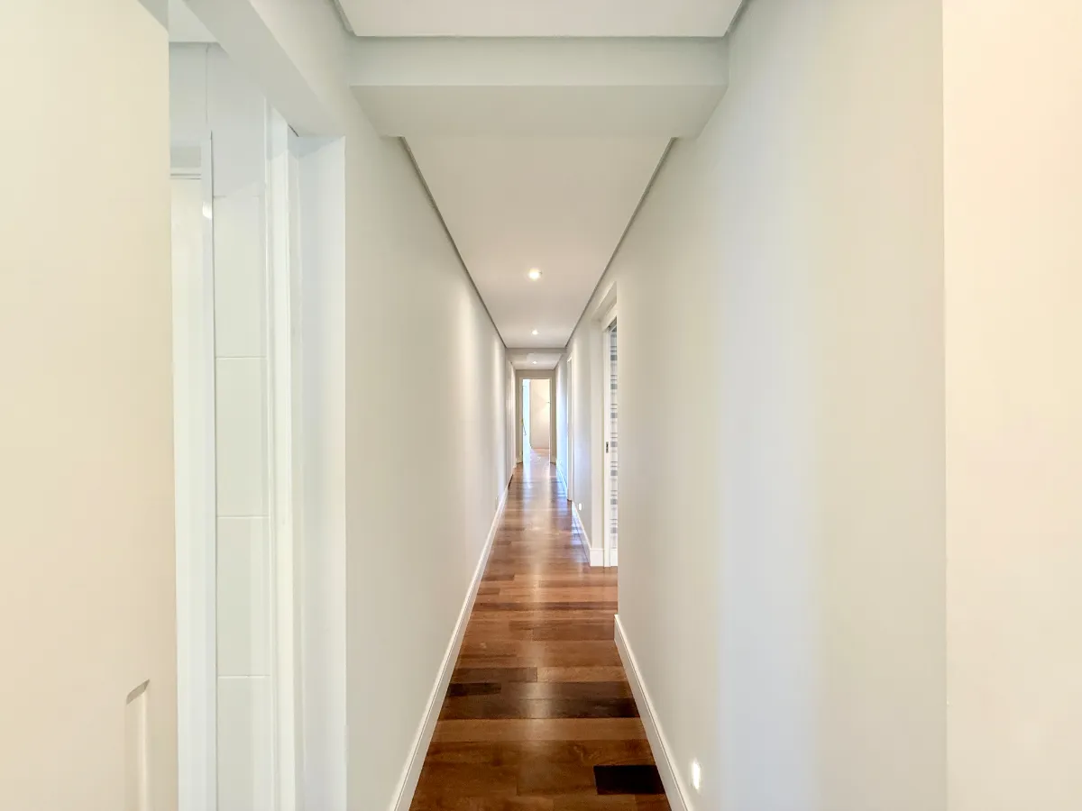 Apartamento à venda com 301m², 4 quartos com vaga - 18