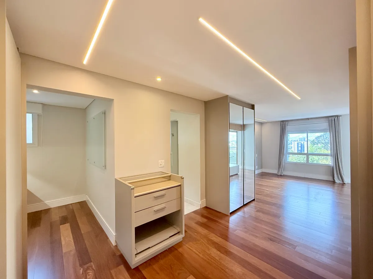 Apartamento à venda com 301m², 4 quartos com vaga - 20