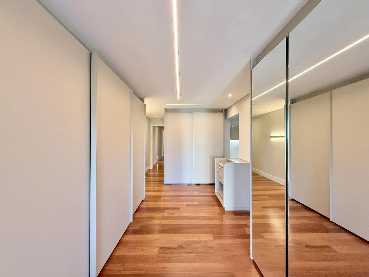 Apartamento à venda com 301m², 4 quartos com vaga - 22