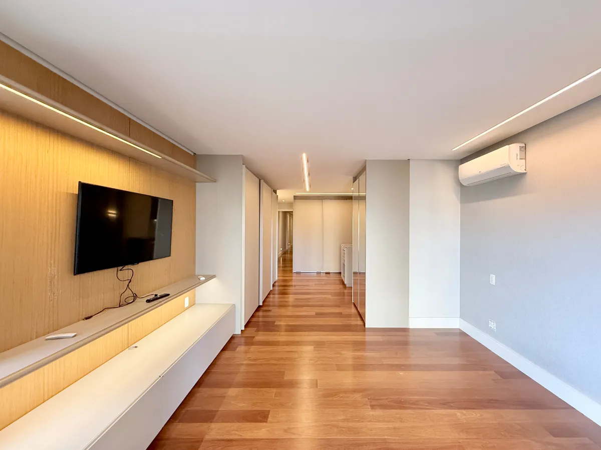Apartamento à venda com 301m², 4 quartos com vaga - 30
