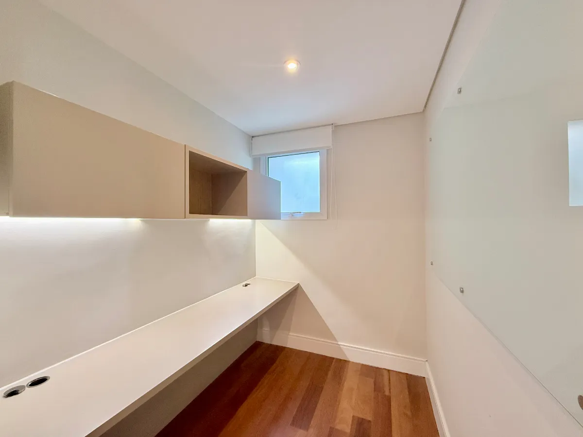 Apartamento à venda com 301m², 4 quartos com vaga - 36