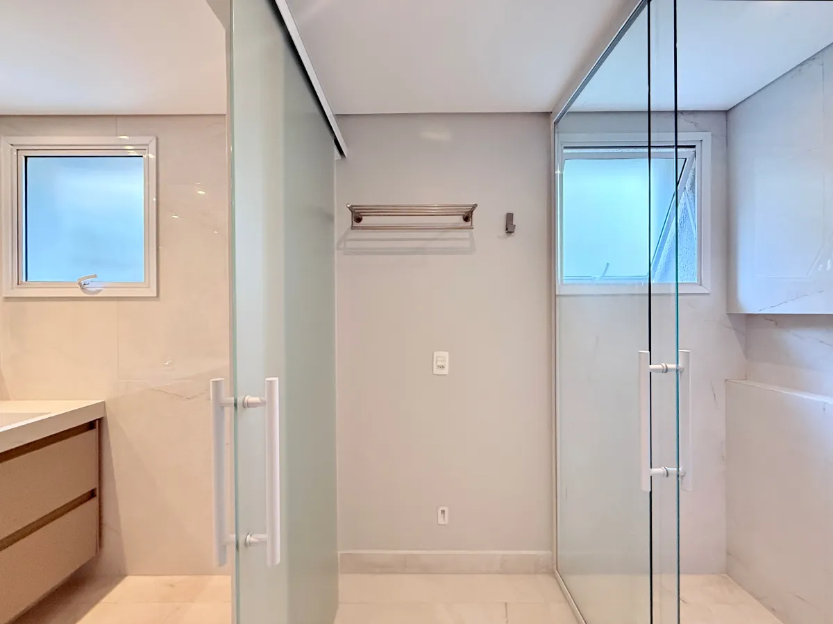 Apartamento à venda com 301m², 4 quartos com vaga - 42