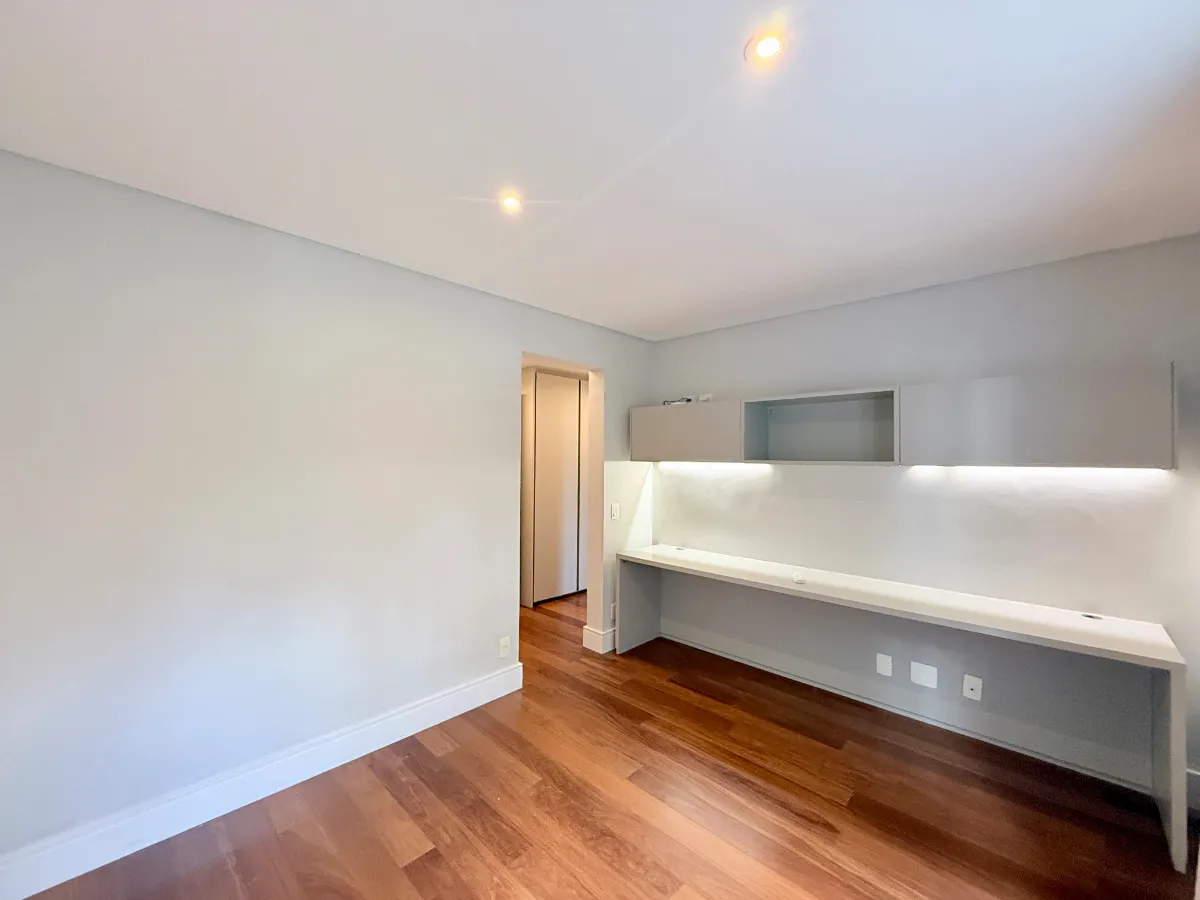 Apartamento à venda com 301m², 4 quartos com vaga - 48
