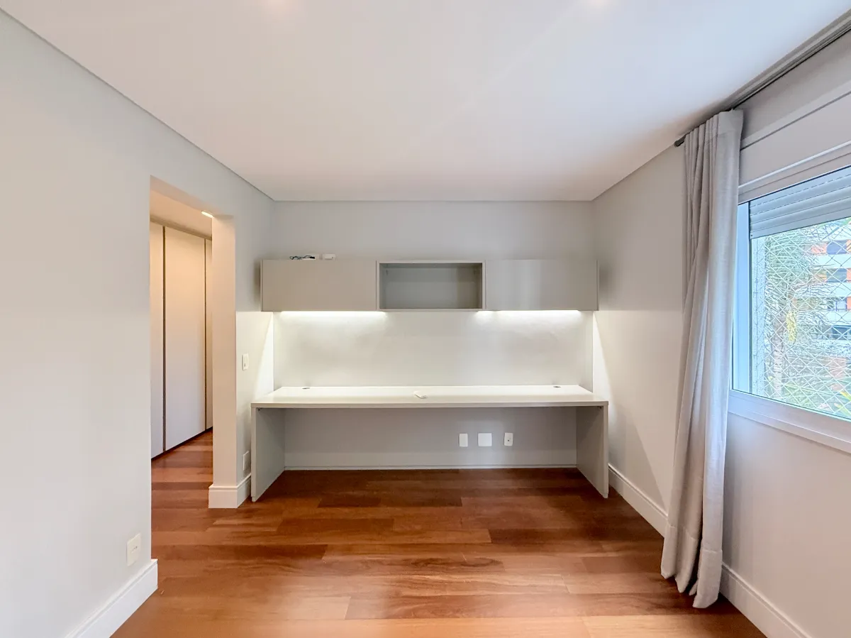 Apartamento à venda com 301m², 4 quartos com vaga - 49