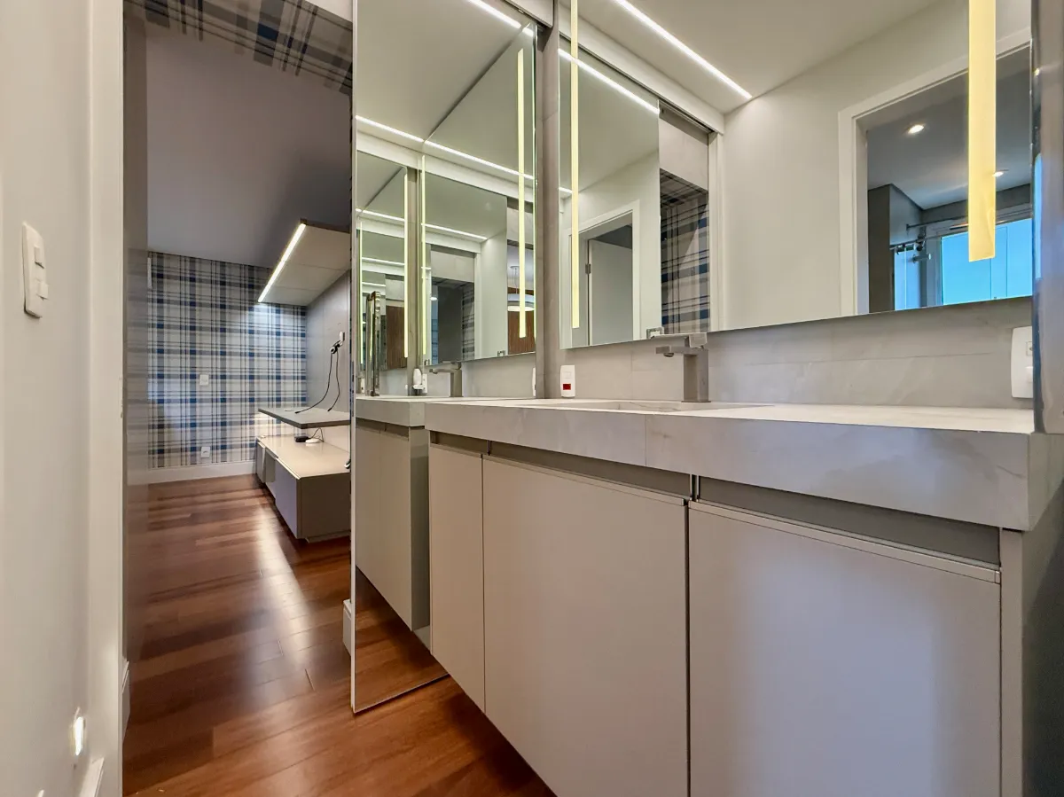 Apartamento à venda com 301m², 4 quartos com vaga - 75
