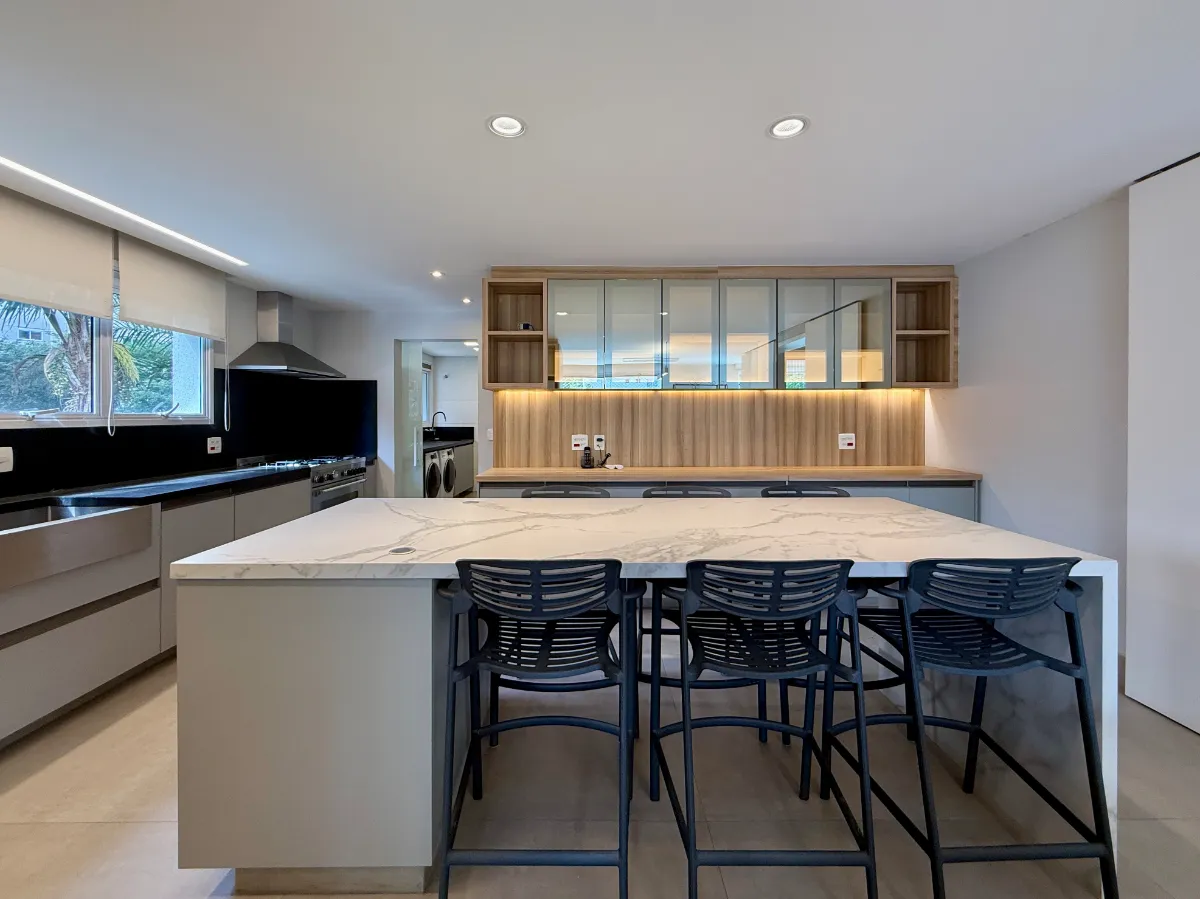 Apartamento à venda com 301m², 4 quartos com vaga - 79