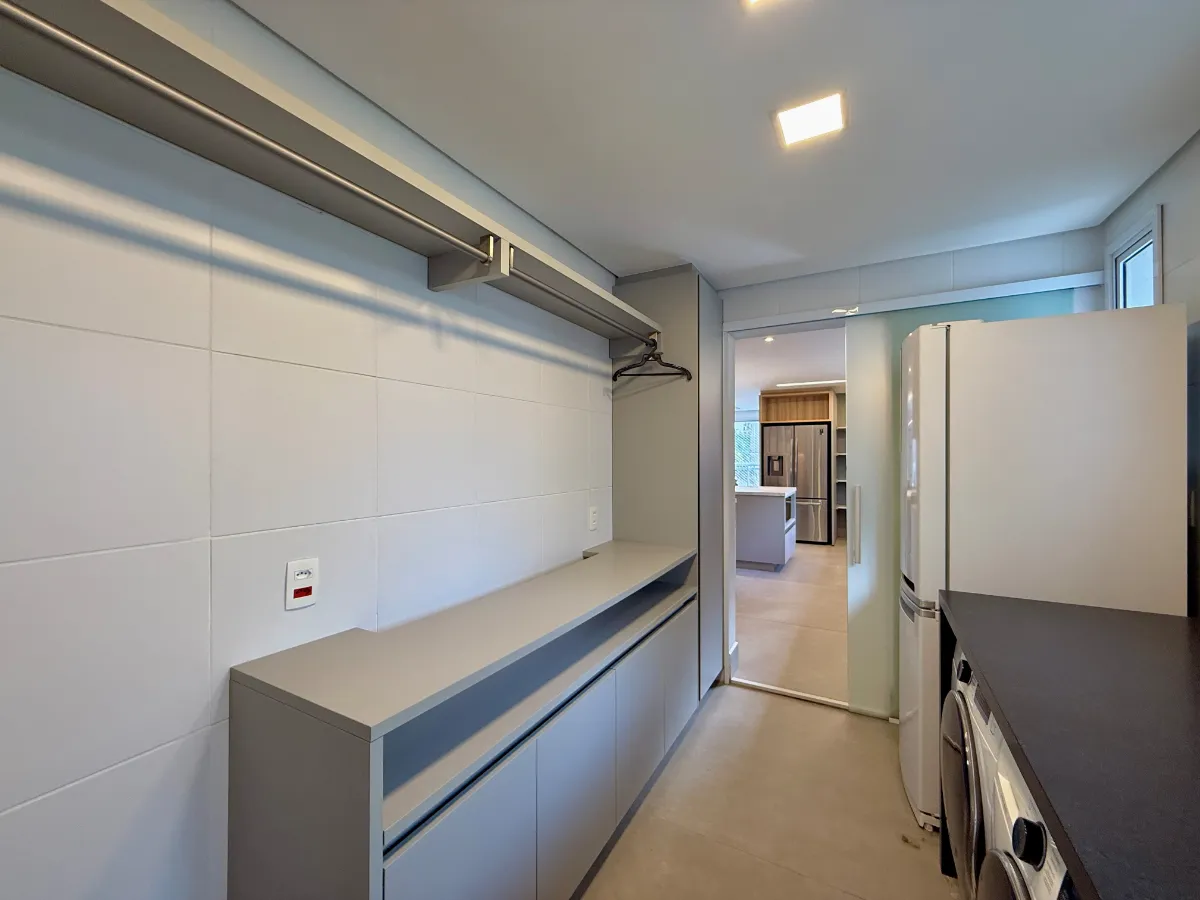 Apartamento à venda com 301m², 4 quartos com vaga - 92