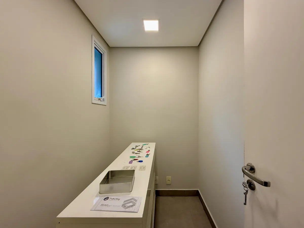 Apartamento à venda com 301m², 4 quartos com vaga - 95