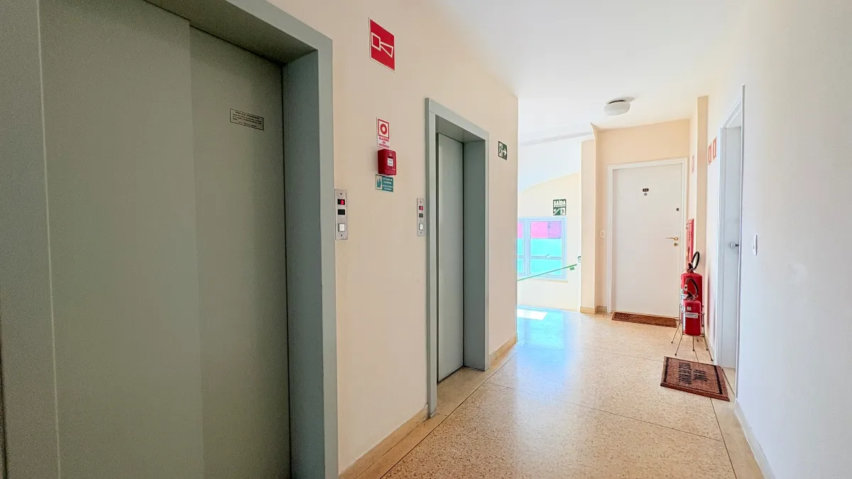 Apartamento à venda com 100m², 2 quartos com vaga - 48