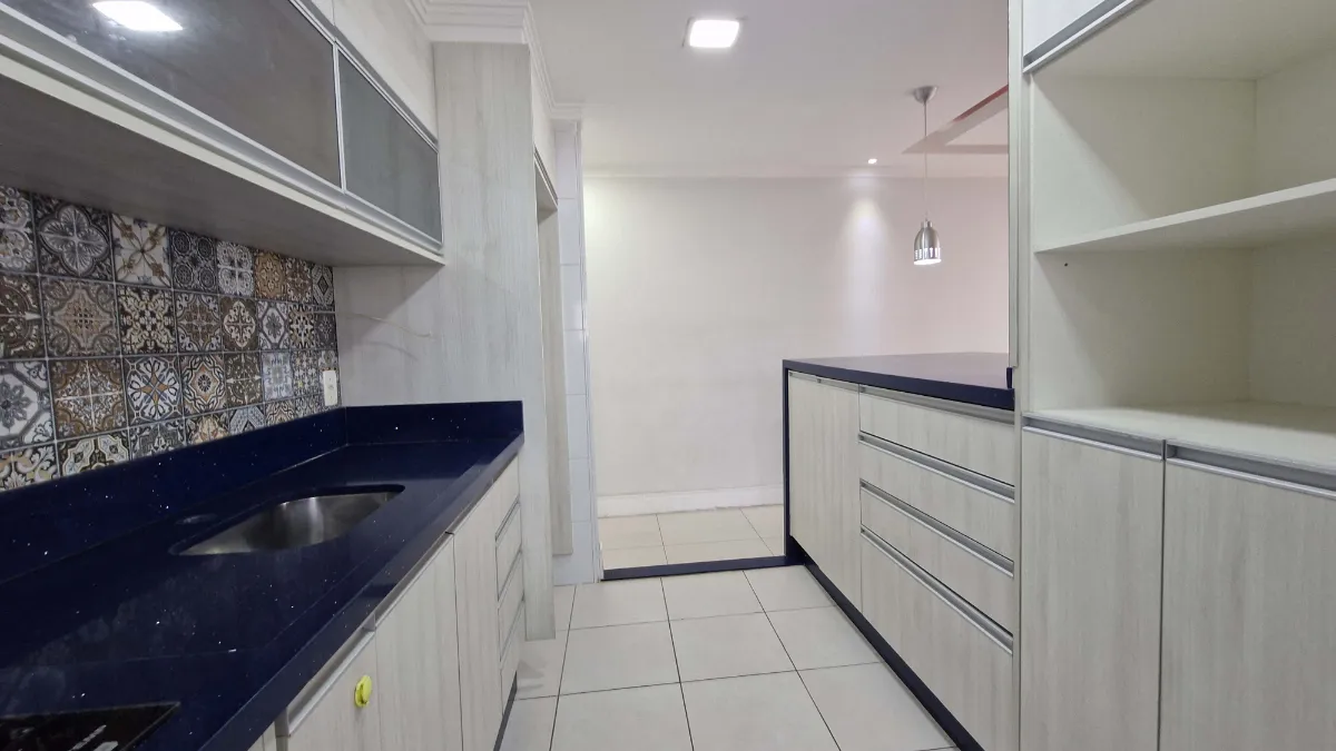 Apartamento à venda com 74m², 2 quartos com vaga - 21