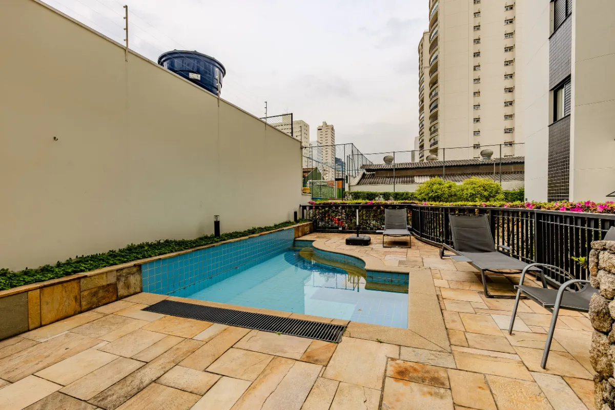 Apartamento à venda com 92m², 2 quartos com vaga - 35