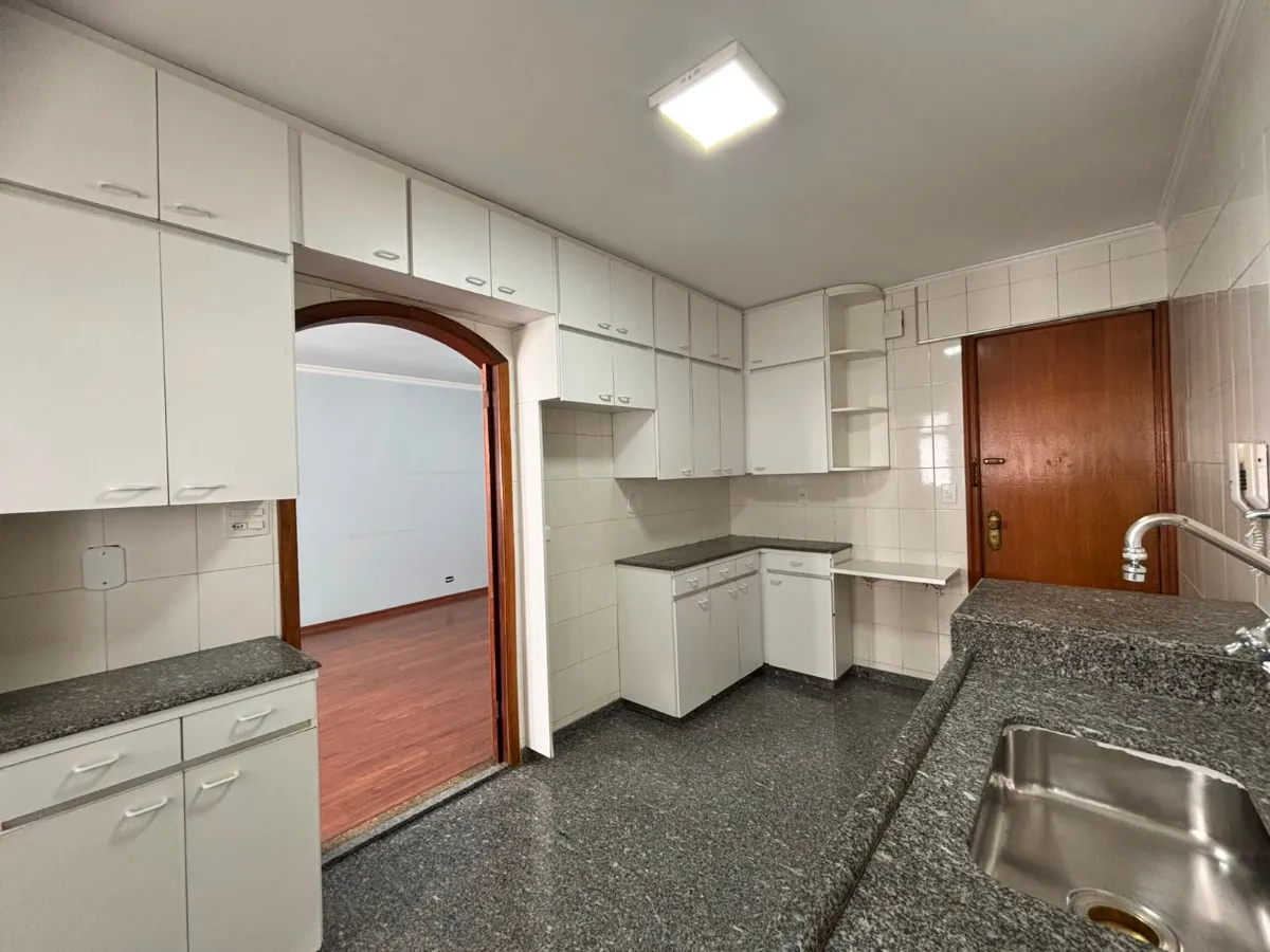 Apartamento à venda com 91m², 2 quartos com vaga - 41