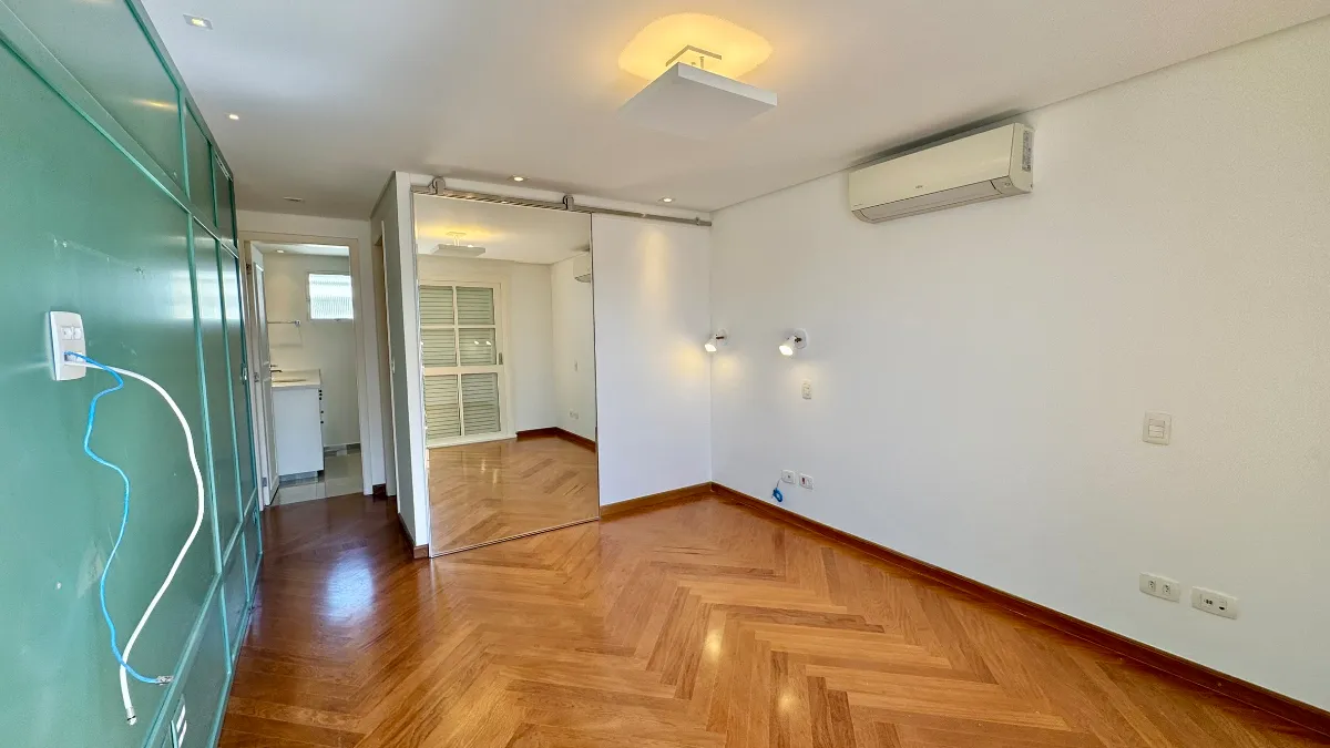 Apartamento à venda com 126m², 2 quartos com vaga - 13
