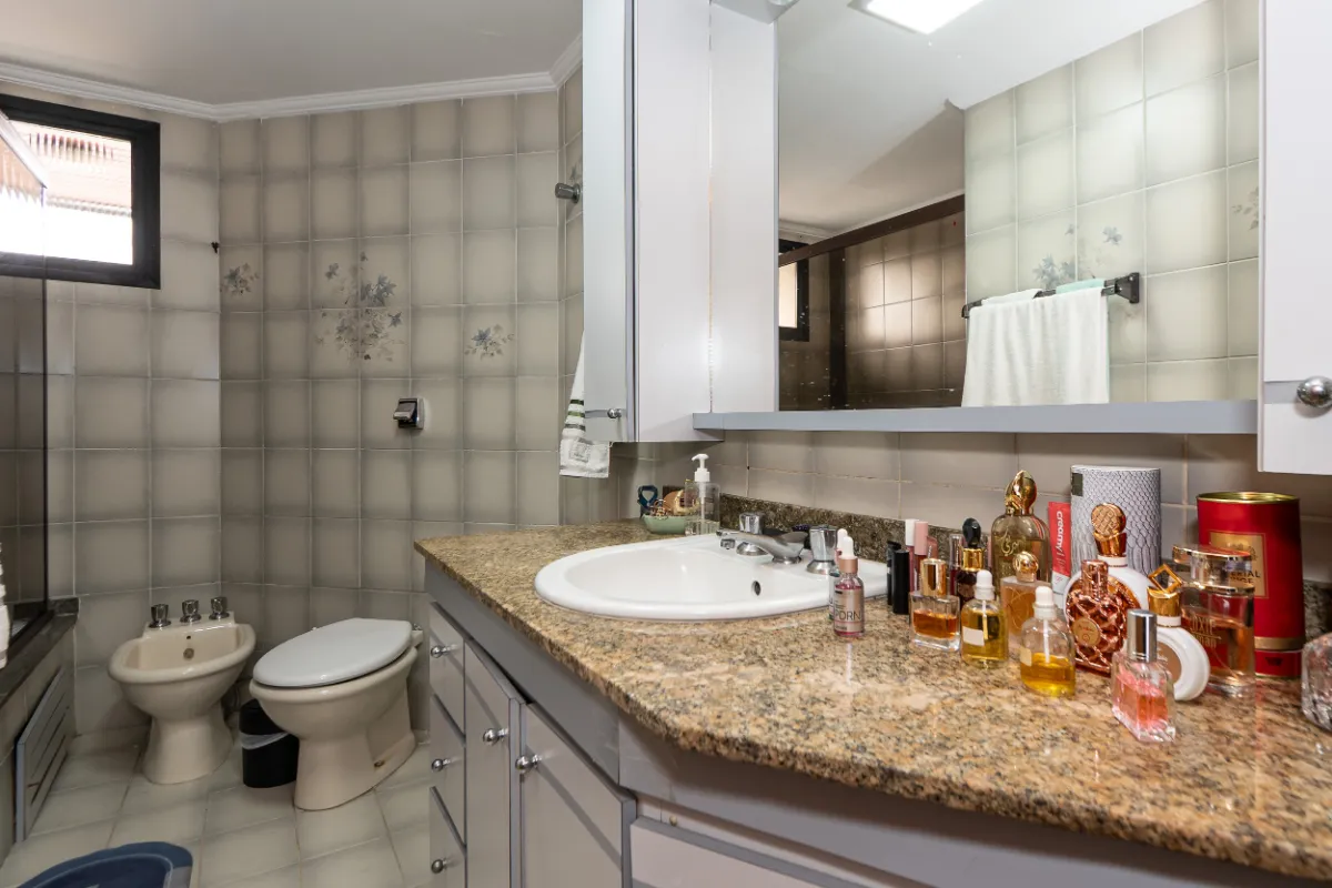 Apartamento à venda com 169m², 3 quartos com vaga - 16