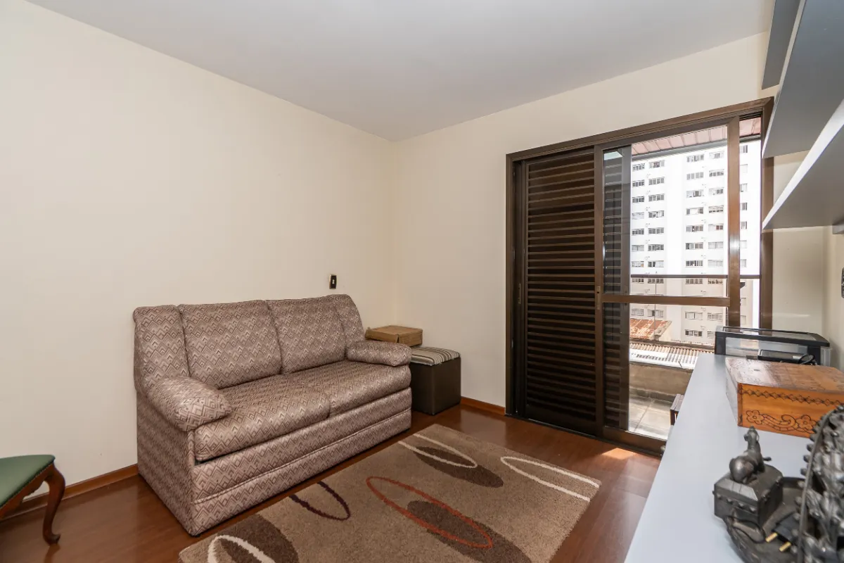 Apartamento à venda com 169m², 3 quartos com vaga - 18
