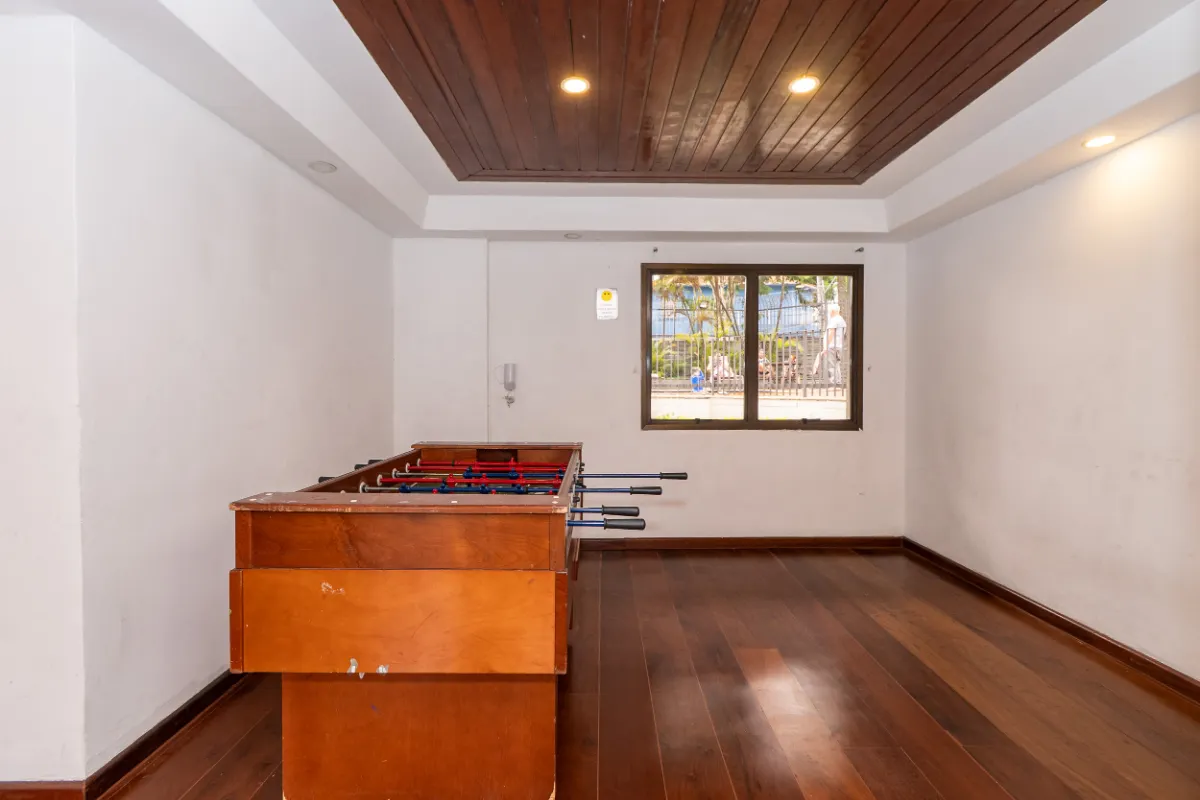 Apartamento à venda com 169m², 3 quartos com vaga - 32