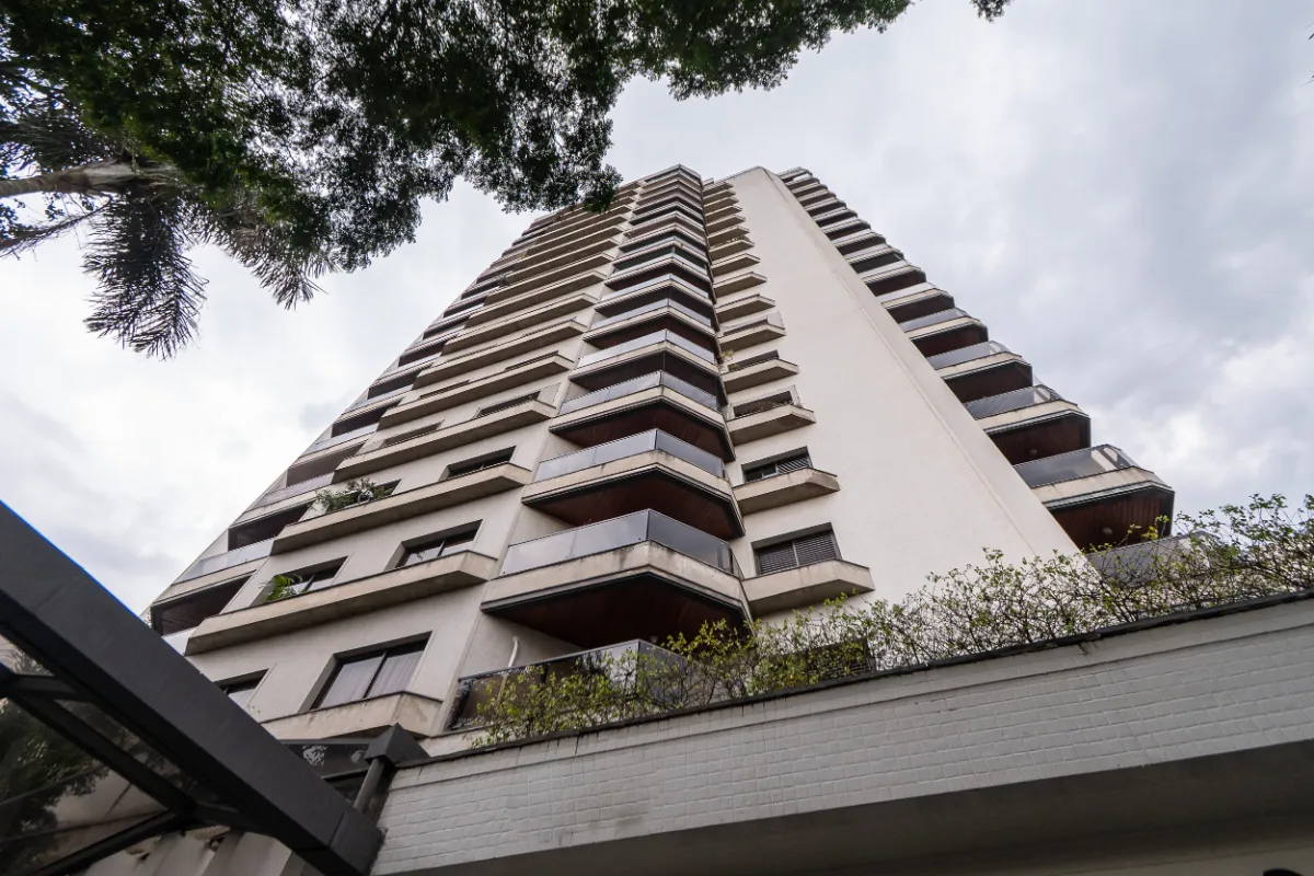 Apartamento à venda com 169m², 3 quartos com vaga - 41