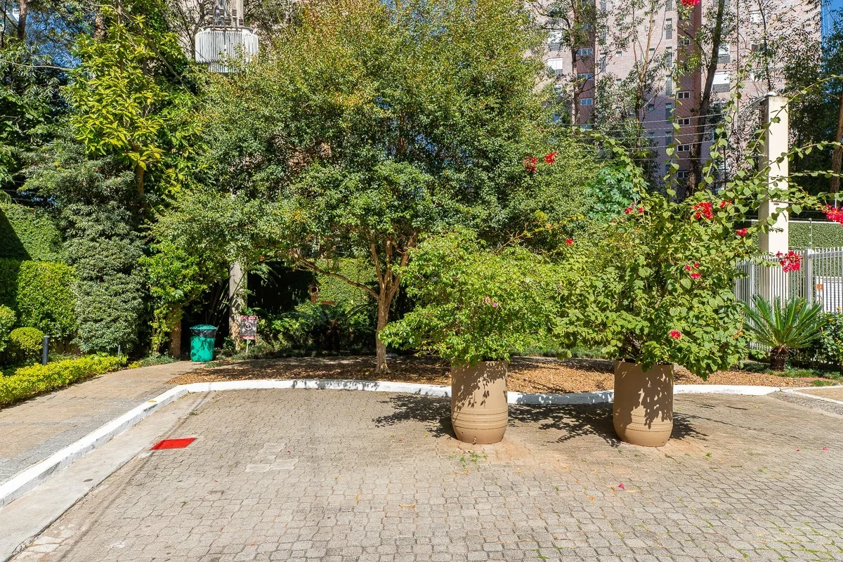 Edifício Four Seasons - 35