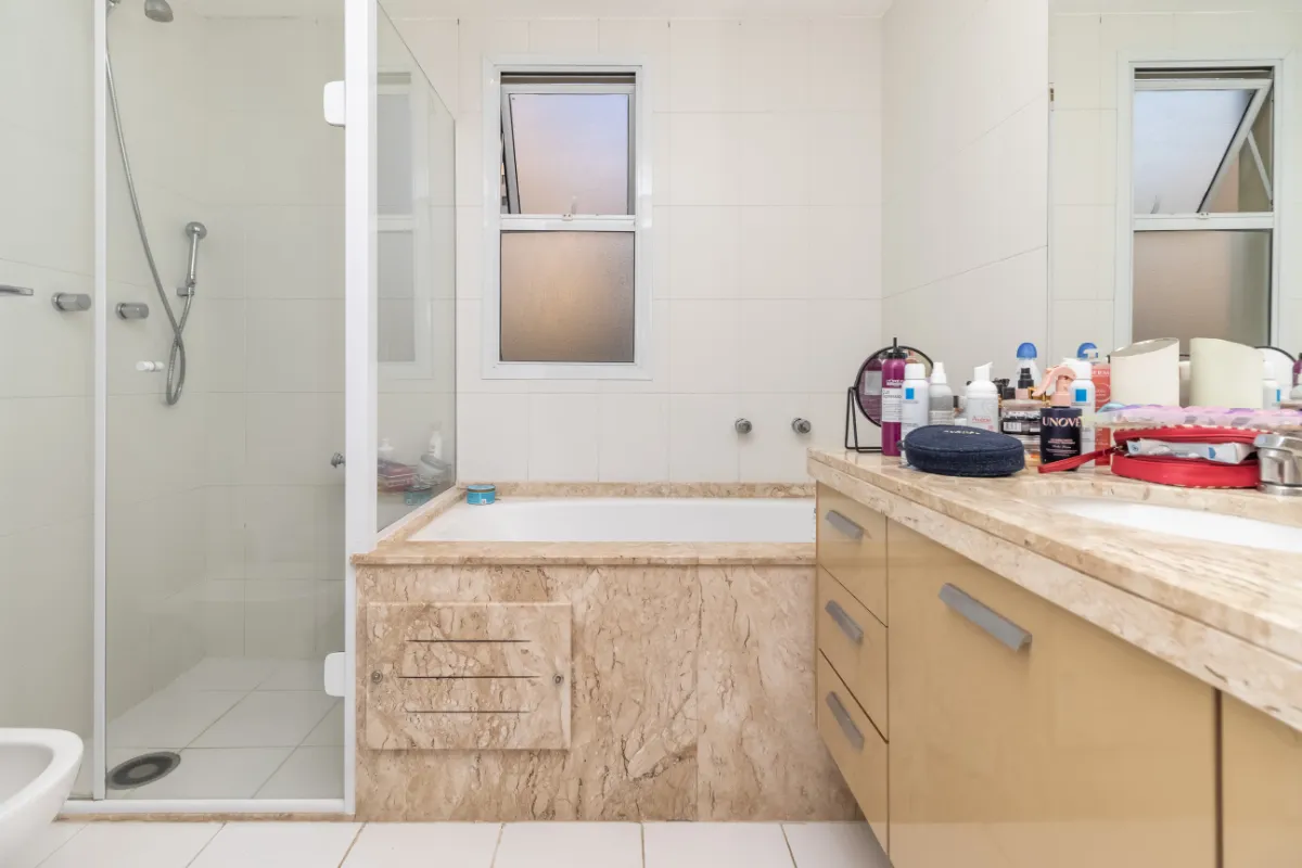 Apartamento à venda com 200m², 3 quartos com vaga - 34