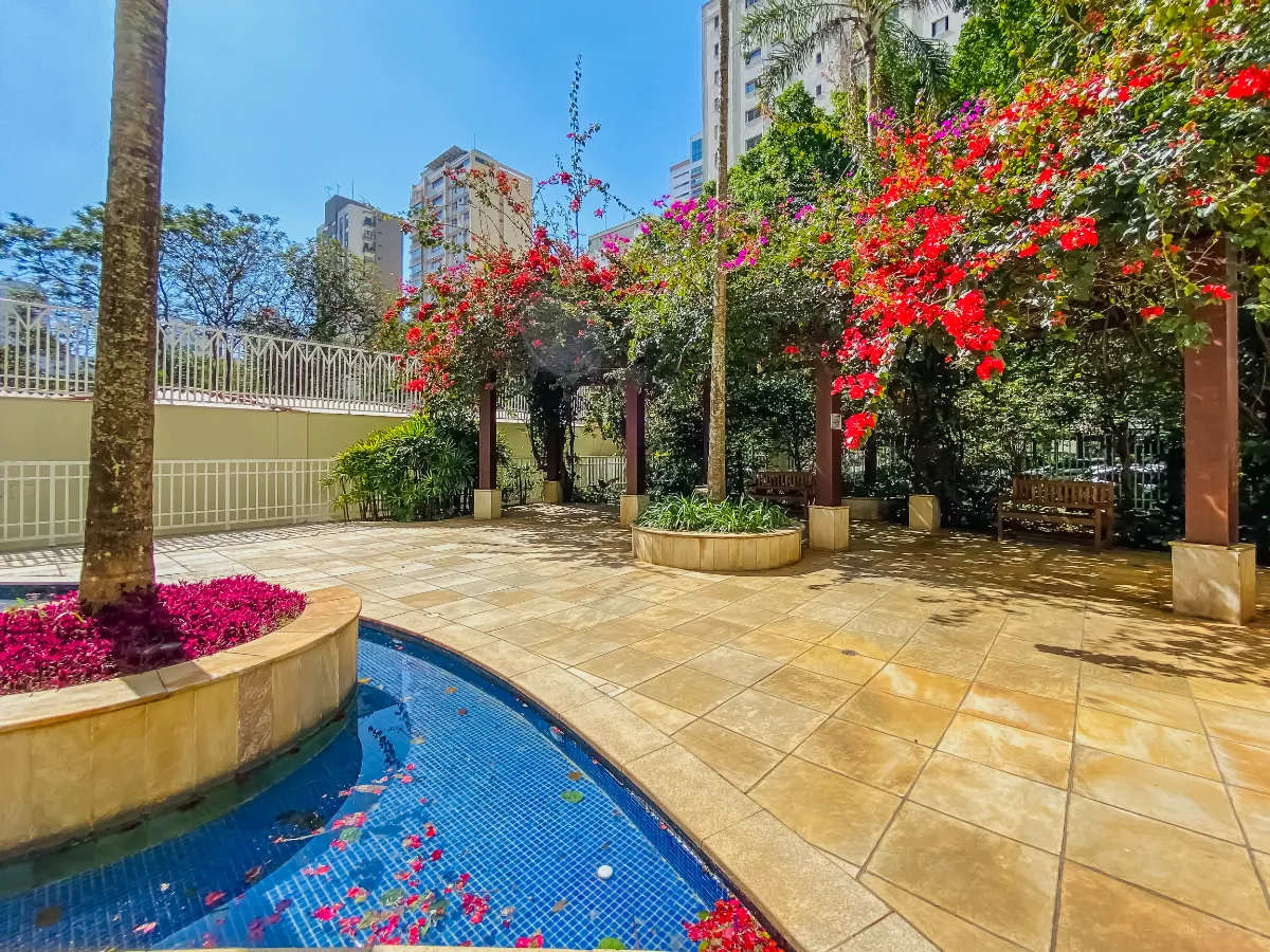 Apartamento à venda com 200m², 3 quartos com vaga - 46