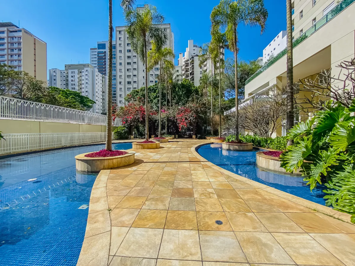 Apartamento à venda com 200m², 3 quartos com vaga - 47