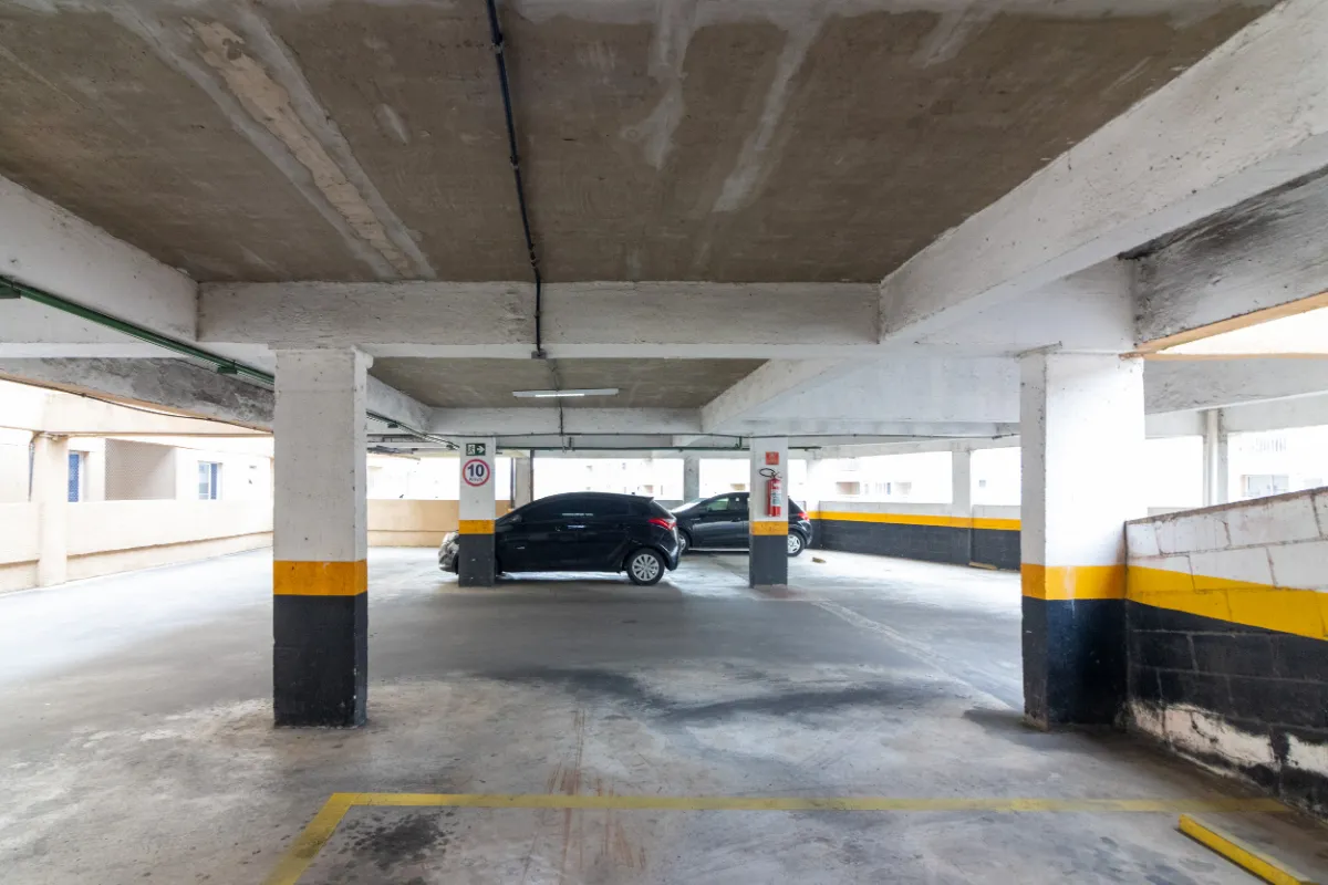 Apartamento à venda com 49m², 2 quartos com vaga - 63