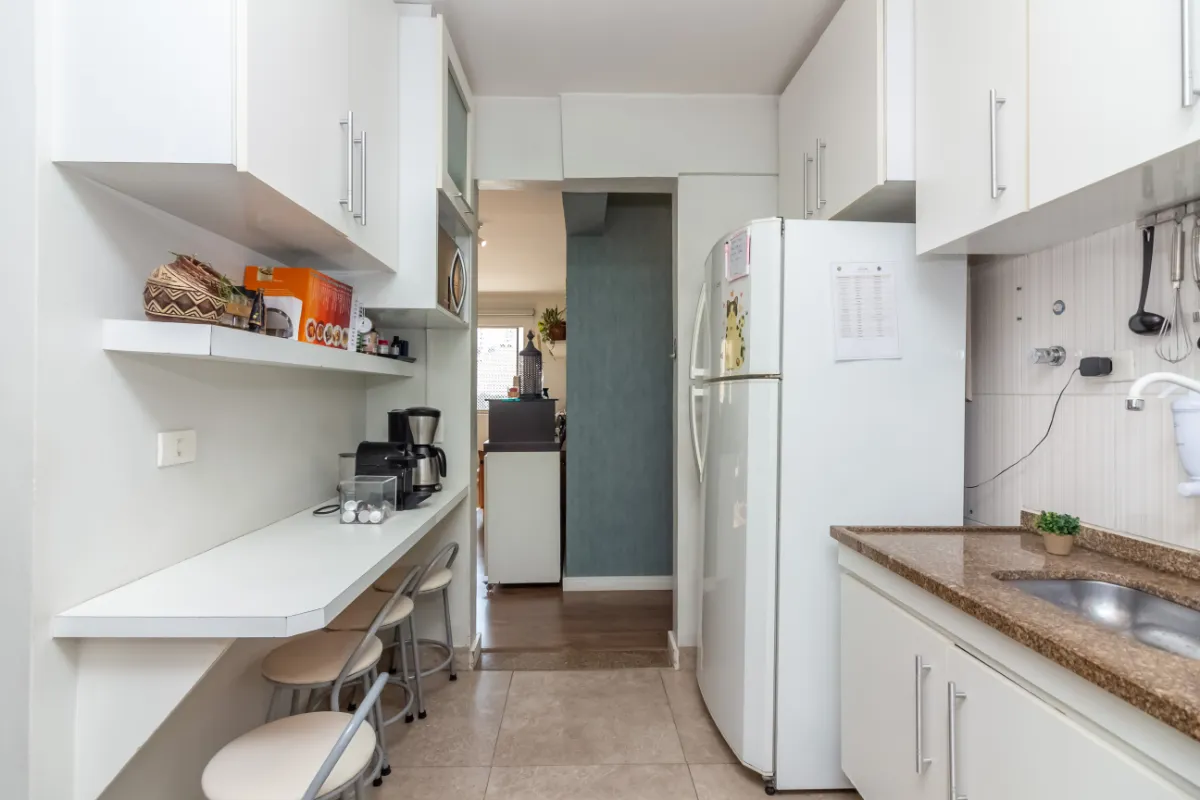 Apartamento à venda com 65m², 2 quartos com vaga - 18