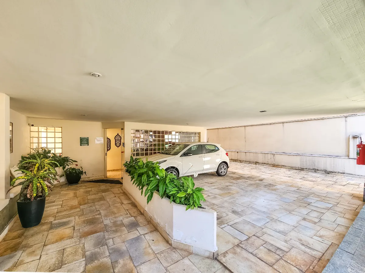 Apartamento à venda com 65m², 2 quartos com vaga - 21