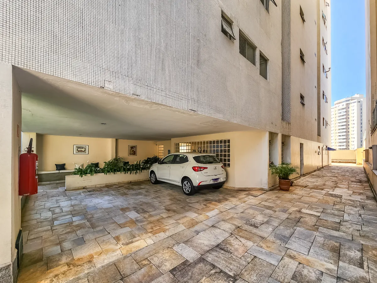 Apartamento à venda com 65m², 2 quartos com vaga - 23