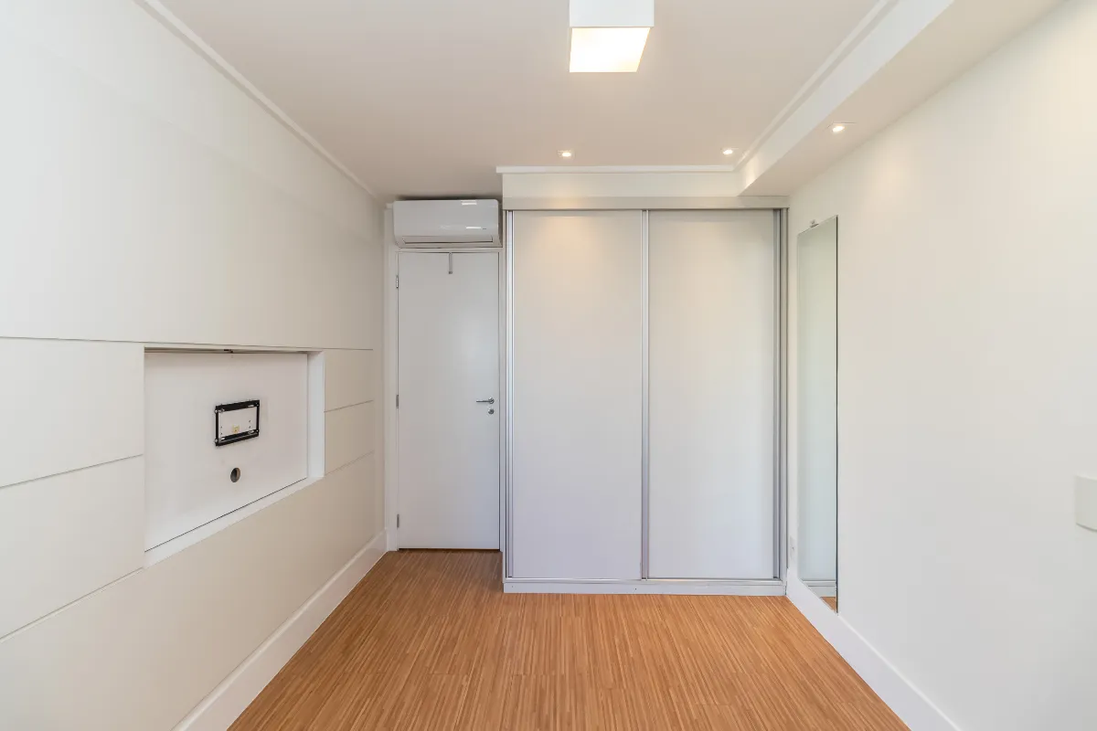 Apartamento à venda com 49m², 1 quarto com vaga - 15