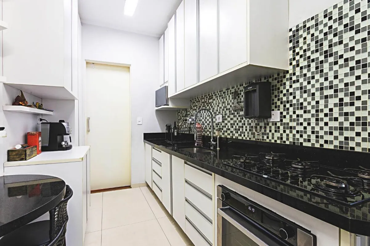 Apartamento à venda com 105m², 3 quartos com vaga - 23
