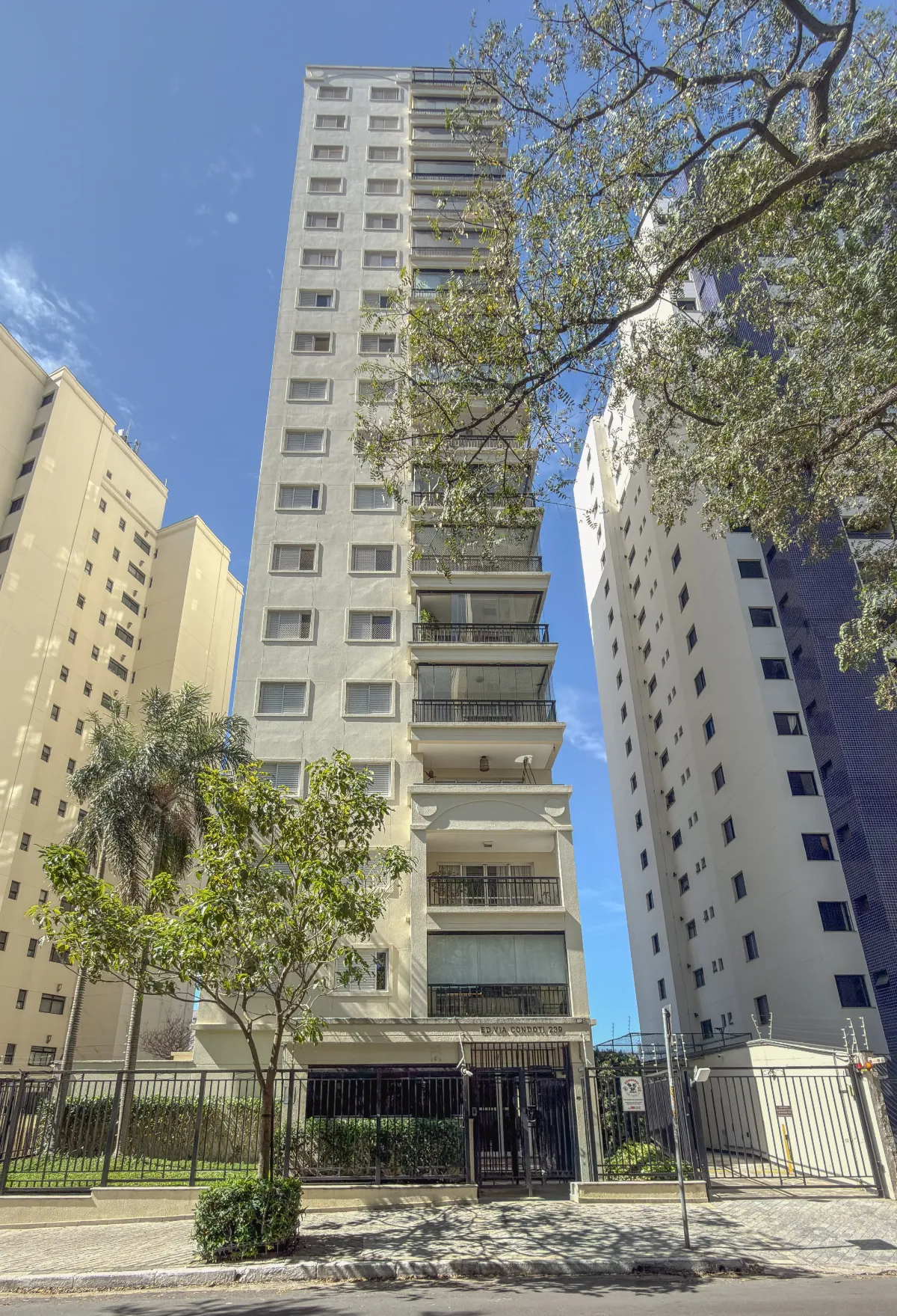 Edifício Via Condoti - 0
