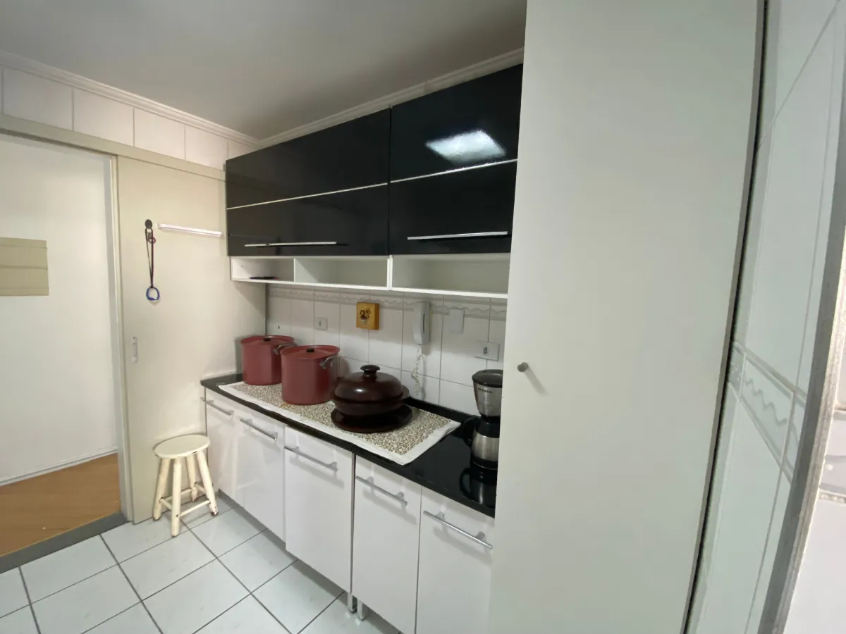Apartamento à venda com 73m², 3 quartos com vaga - 7