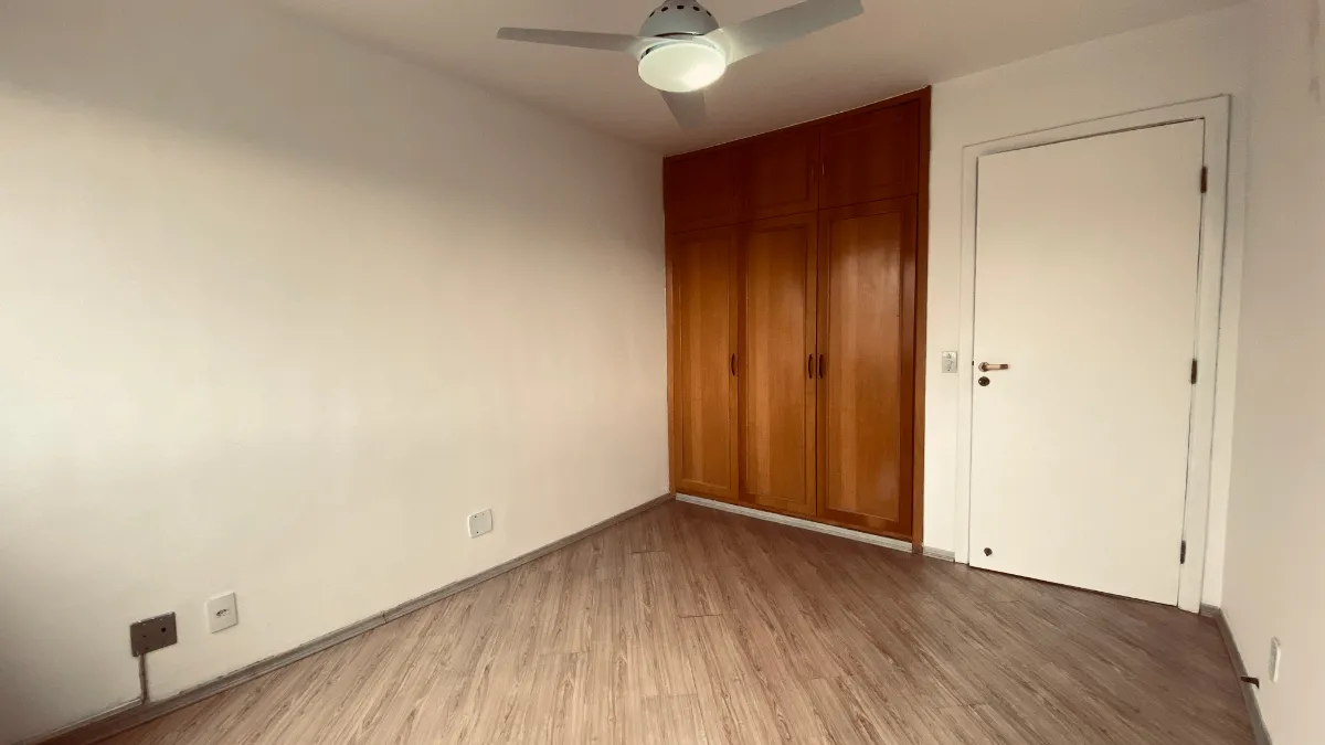 Apartamento à venda com 85m², 3 quartos com vaga - 35