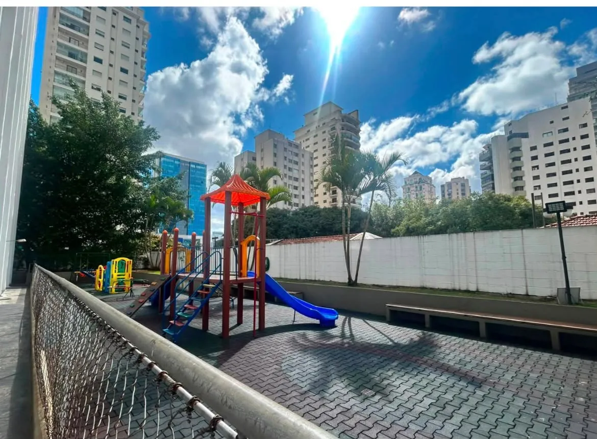 Apartamento à venda com 96m², 2 quartos com vaga - 21