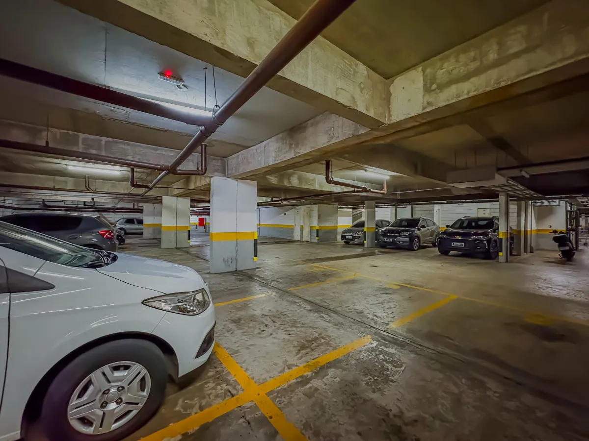 Apartamento à venda com 75m², 3 quartos com vaga - 80