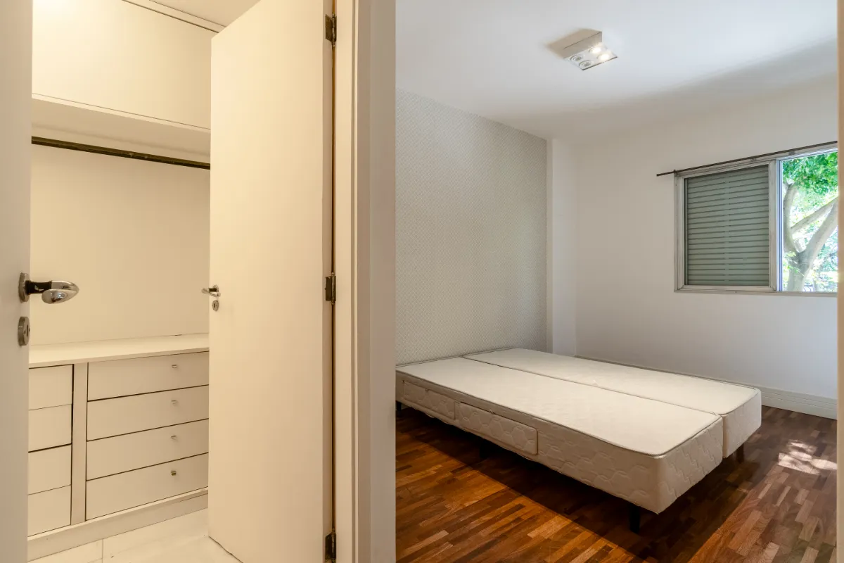Apartamento à venda com 70m², 2 quartos sem vaga - 21