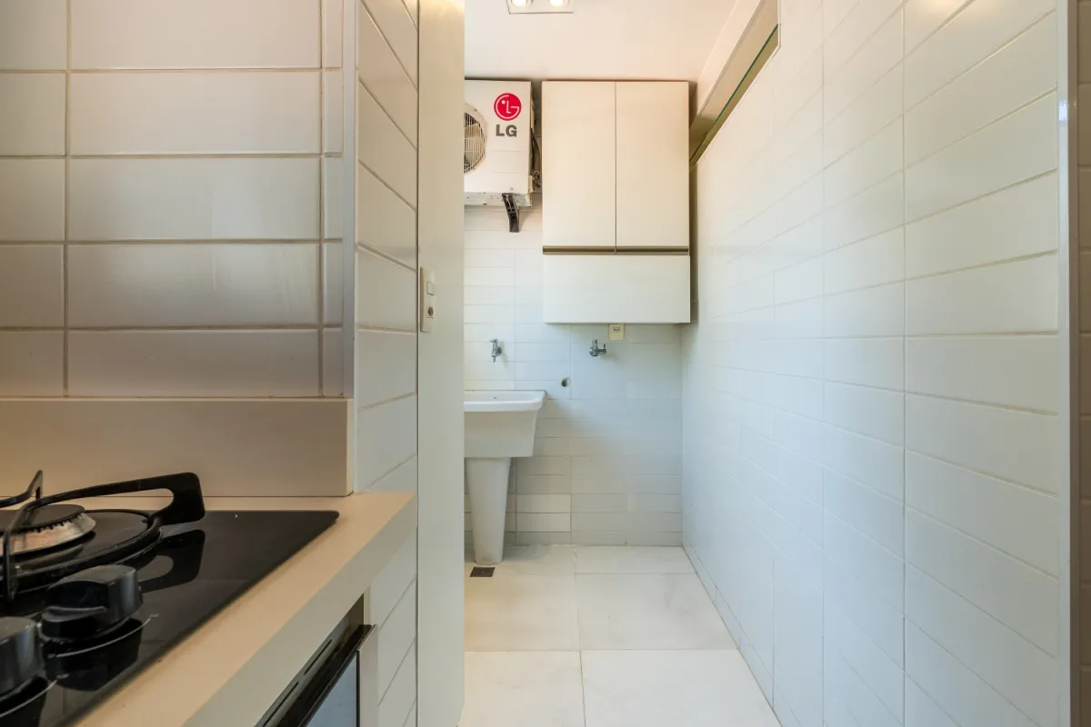 Apartamento à venda com 70m², 2 quartos sem vaga - 33