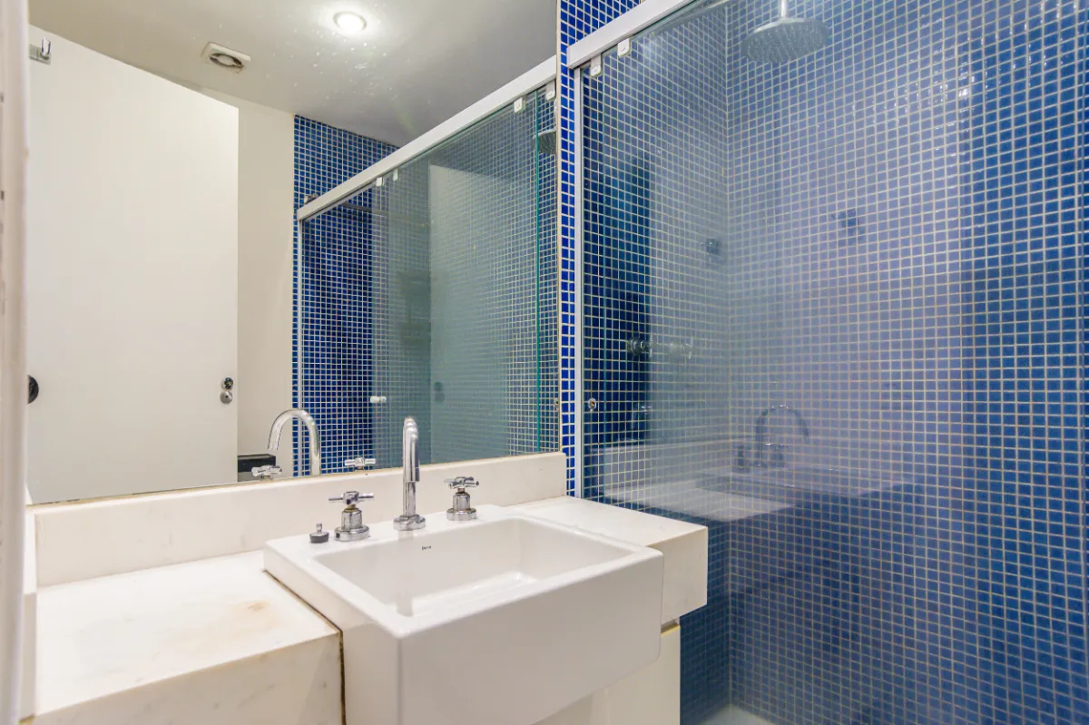 Apartamento à venda com 70m², 2 quartos com vaga - 21