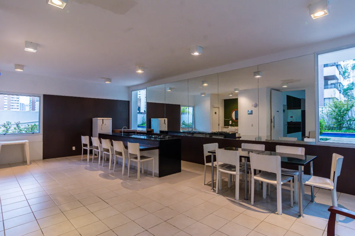 Apartamento à venda com 70m², 2 quartos com vaga - 30
